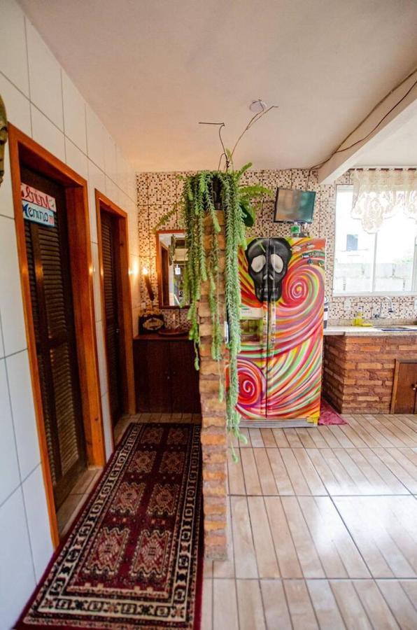 Hostel Quintal Do Rosa 프라이아도로사 외부 사진